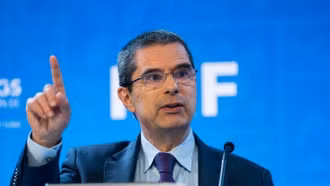 IMF cảnh báo nợ công toàn cầu có thể vượt 100% GDP vào năm 2029