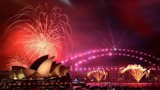 Màn 'đại tiệc' ánh sáng đón năm mới chưa từng có tại Australia