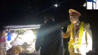 Lào Cai: Phát hiện, thu giữ hơn 1,2 tấn quặng không rõ nguồn gốc