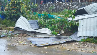 Bản Lầu: 15 hộ dân bị thiệt hại do thiên tai