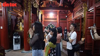 Đêm Nghĩa Lĩnh huyền ảo, trải nghiệm khác biệt tại Đền Hùng