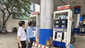 Xử phạt 3 thương nhân đầu mối vi phạm quy định dự trữ xăng dầu