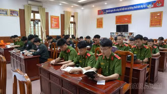 Phòng Cảnh sát cơ động, Công an tỉnh Lào Cai hưởng ứng Ngày Sách và Văn hóa đọc Việt Nam 