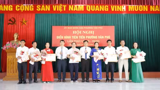 Phường Văn Phú: Khen thưởng 23 tập thể, cá nhân điển hình tiên tiến