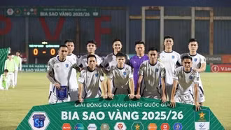 2 'đại gia' gây thất vọng trong ngày ra quân giải hạng Nhất 2025/26