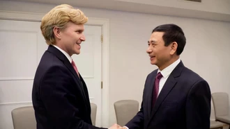 Đại tướng Phan Văn Giang tiếp Thứ trưởng thứ nhất Bộ Chiến tranh Hoa Kỳ