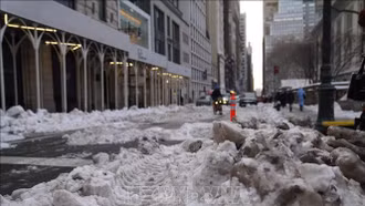 Mỹ: Thành phố New York đóng cửa toàn bộ mạng lưới giao thông trước bão tuyết lớn