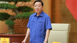 Phó Thủ tướng yêu cầu dự báo chính xác về cơn bão số 5 Kajiki