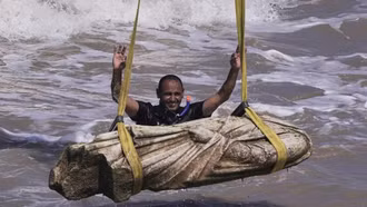 Ai Cập công bố tàn tích thành phố cổ hơn 2.000 năm dưới đáy biển Alexandria