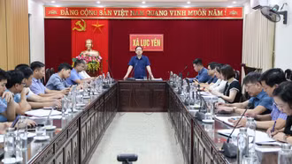 Sở Tài chính làm việc với 6 xã về công tác thu, chi ngân sách năm 2025