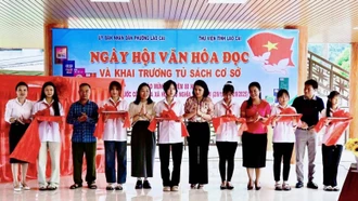 Khai trương tủ sách cơ sở, lan tỏa văn hóa đọc trong cộng đồng