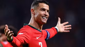 Danh sách triệu tập ĐT Bồ Đào Nha: Ronaldo khẳng định đẳng cấp vượt thời gian