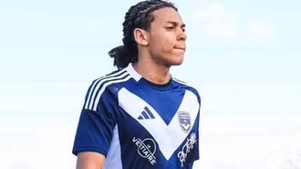 Cầu thủ gốc Việt Rahni Moreau Nguyen, mẫu tiền vệ box-to-box mà Việt Nam đang thiếu