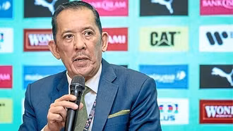 Chủ tịch LĐBĐ Malaysia từ chức trước hoài nghi gốc gác cầu thủ nhập tịch