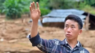 Thủ tướng chỉ đạo khen thưởng trưởng bản cứu 90 người dân khỏi thảm họa lũ quét