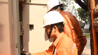 Tiêu thụ điện toàn quốc phá đỉnh lịch sử, khuyến cáo sử dụng điện tiết kiệm