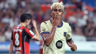 Yamal lập cú đúp, Rashford kiến tạo, Barcelona hủy diệt đối thủ 7 bàn