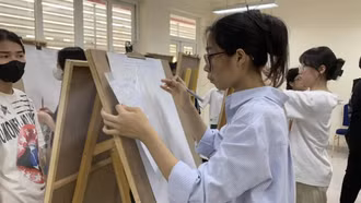 Nỗi lo năm học mới 2025-2026: Bài toán thiếu giáo viên