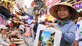 Việt Nam đầy cuốn hút trong con mắt nhà văn nước ngoài