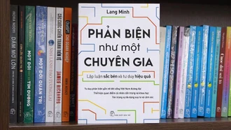 Ra mắt cuốn 'Phản biện như một chuyên gia: Lập luận sắc bén và tư duy hiệu quả'