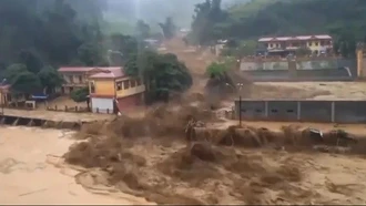 Quốc tế hỗ trợ 23,8 triệu USD khắc phục thiên tai