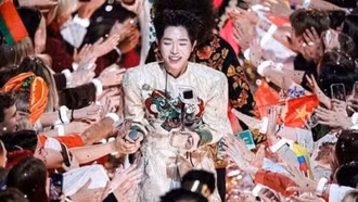 Phát huy sức mạnh nội sinh, thể hiện khát vọng vươn mình