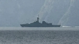 Iran bác thông tin đóng eo biển Hormuz