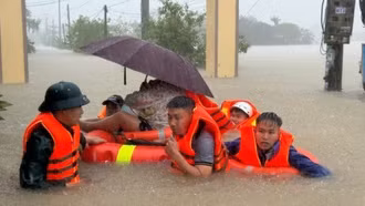 Tái diễn luận điệu xuyên tạc, bôi nhọ lực lượng Công an giúp dân trong lũ lụt