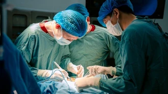 Điều trị thành công ca ung thư thực quản phức tạp