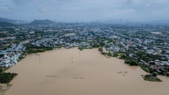 Khánh Hòa: Hỗ trợ 60 triệu đồng/nhà với nhà bị đổ, sập hoàn toàn, trôi không còn nơi ở