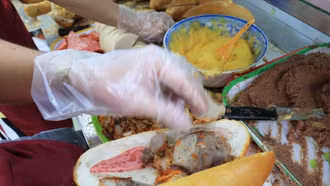 Bánh mì Việt Nam tiếp tục được vinh danh trên bản đồ ẩm thực quốc tế