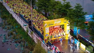 Gần 2.000 vận động viên tranh tài tại giải chạy "Run for Love"
