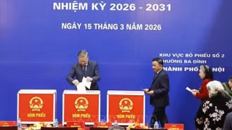 Tổng Bí thư Tô Lâm bỏ phiếu bầu cử tại phường Ba Đình, Hà Nội