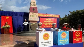 Kịp thời khen thưởng mô hình hay, cách làm hiệu quả trong công tác bầu cử