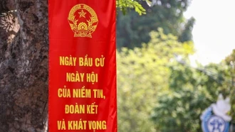 Ngày bầu cử 15/3: Cử tri cả nước phát huy quyền làm chủ qua lá phiếu bầu