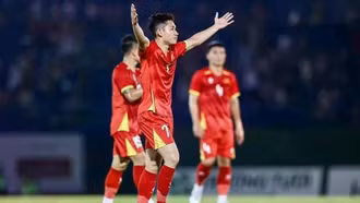 ĐT Việt Nam với ĐT Lào: Mong 'đầu xuôi đuôi lọt' 