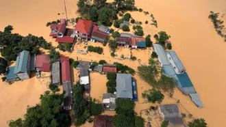 Quốc vương Campuchia gửi thư thăm hỏi tình hình bão lụt tại Việt Nam