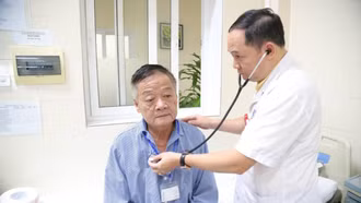 Chủ động kiểm soát, giảm gánh nặng điều trị ung thư