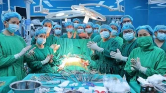 Giữ vững tinh thần trách nhiệm, tận tụy vì sức khỏe nhân dân