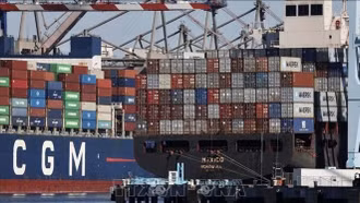 Mỹ cảnh báo thuế quan có thể vượt 15%