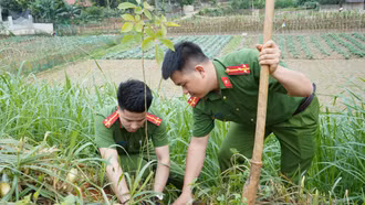 Tuổi trẻ Công an các xã Khánh Yên và Y Tý: Xung kích, tình nguyện vì cộng đồng