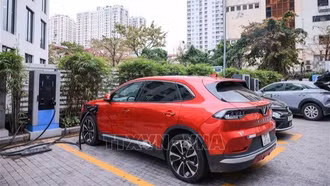 Người dân Thủ đô thích ứng với phương tiện giao thông xanh