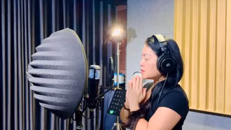 Xúc động những tác phẩm thơ ca về Tổng Bí thư trên nền tảng số