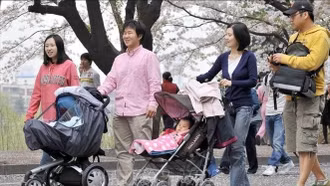 Xu hướng cha nghỉ thai sản tăng mạnh tại Hàn Quốc