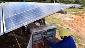 Khủng hoảng năng lượng toàn cầu mở đường cho tham vọng xanh của Trung Quốc