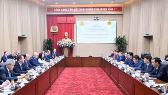 Thúc đẩy hợp tác giữa Bộ Công an Việt Nam và Bộ Tình trạng khẩn cấp Liên bang Nga