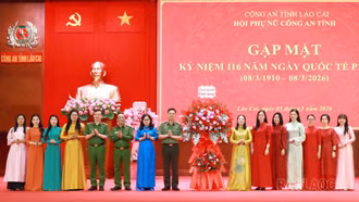 Phụ nữ Công an tỉnh Lào Cai: Khẳng định bản lĩnh "người giữ lửa" trong màu áo sắc phục