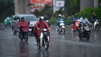 Thời tiết ngày 1/4: Không khí lạnh gây mưa dông diện rộng ở Bắc Bộ