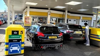 Khi thế giới phải "thắt lưng buộc bụng" về năng lượng