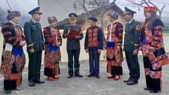 Bồi dưỡng 650 người làm đội ngũ hạt nhân phổ biến pháp luật cho đồng bào dân tộc